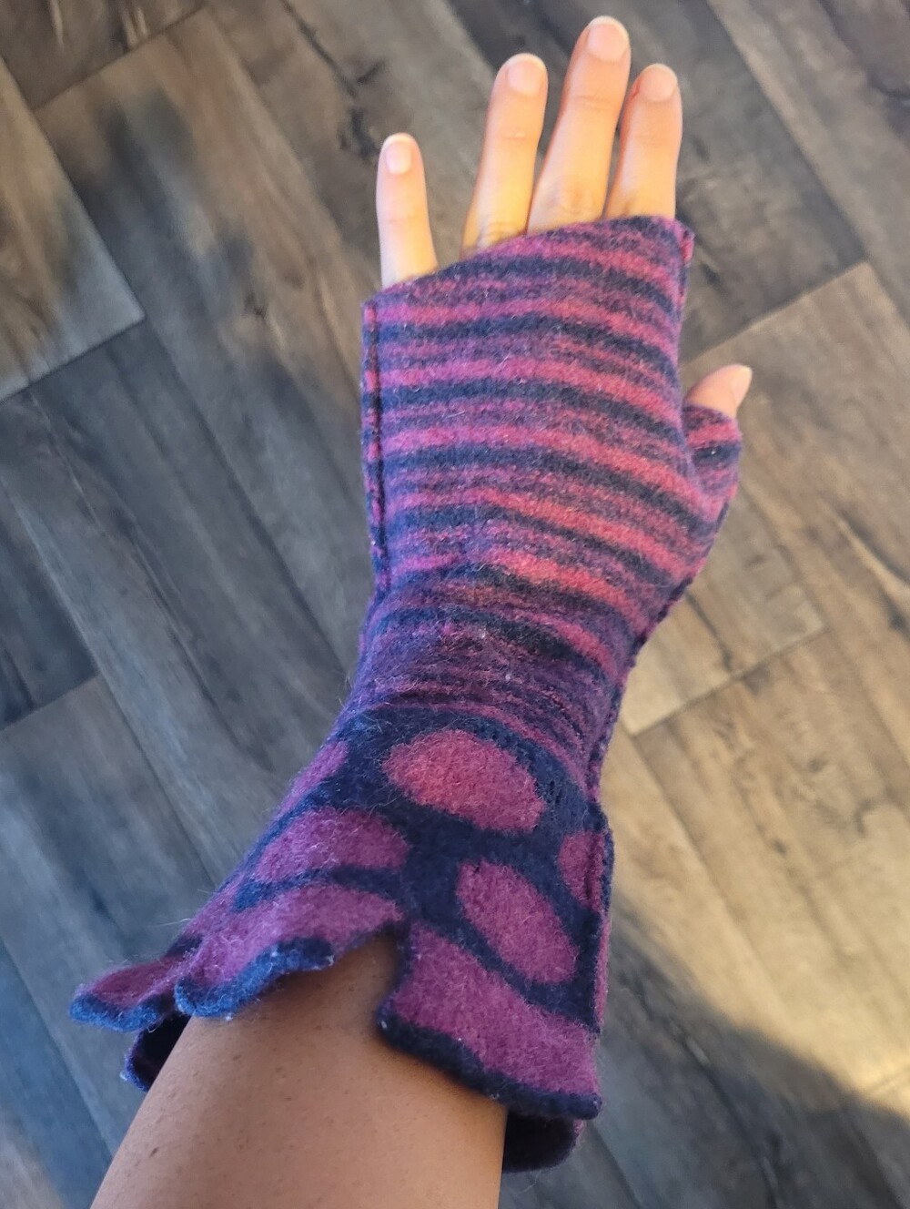 Linda Wilson Knitwear pair of purple and dark blue striped fingerless gloves